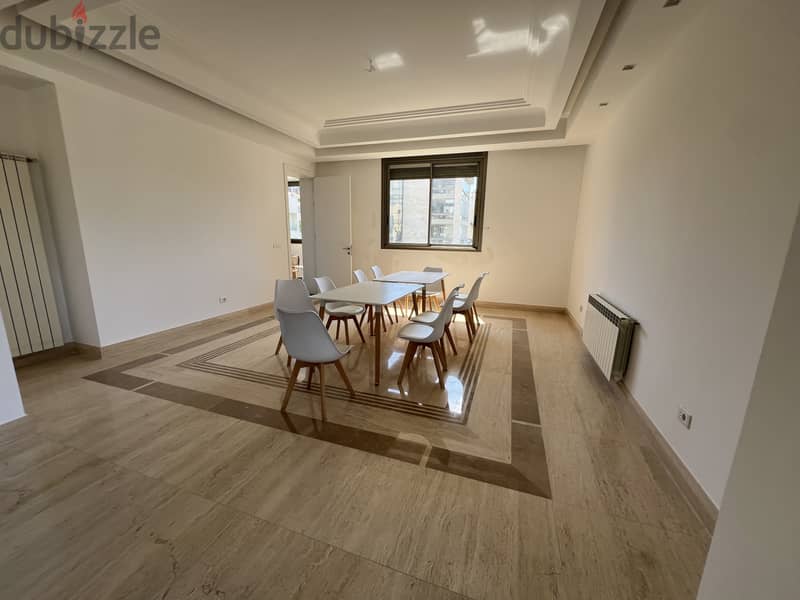 Apartment for sale in Yarze شقة للأجار في اليرزة 2