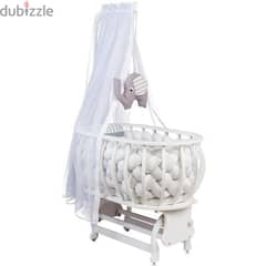 Unique baby crib - like new