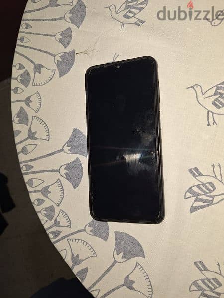 Samsung M12 (a12)128gb/4gb ram with 3 covers small crack in screen 1