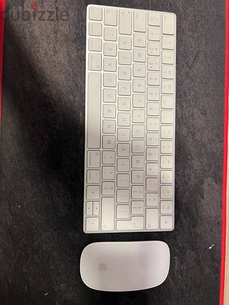 iMac 2019 27" magic mouse and keyboard 4