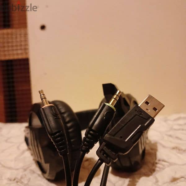 Big Headphones wired for pc and phone 2