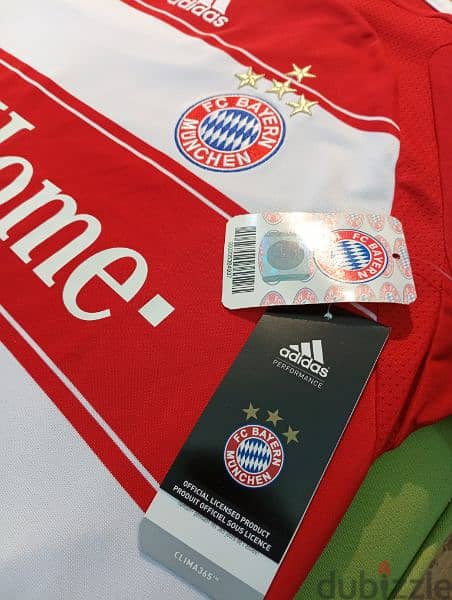 Authentic Bayern Munich Original Home Football shirt (New with tags) 2