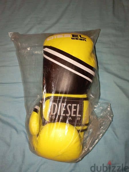 Diesel Gear Boxing Gloves. 3