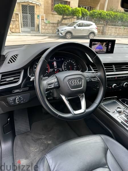 Audi Q7 Quattro Premium plus 2017 gray on black (clean carfax) 9