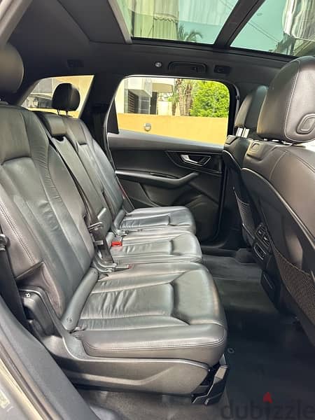 Audi Q7 Quattro Premium plus 2017 gray on black (clean carfax) 11