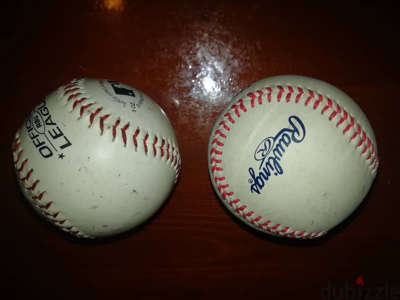 Rawlings 2 official baseball balls 1