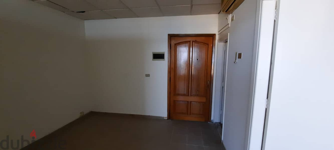 Office for rent in Jal El Dib  مكتب للإيجار في جل الديب 2