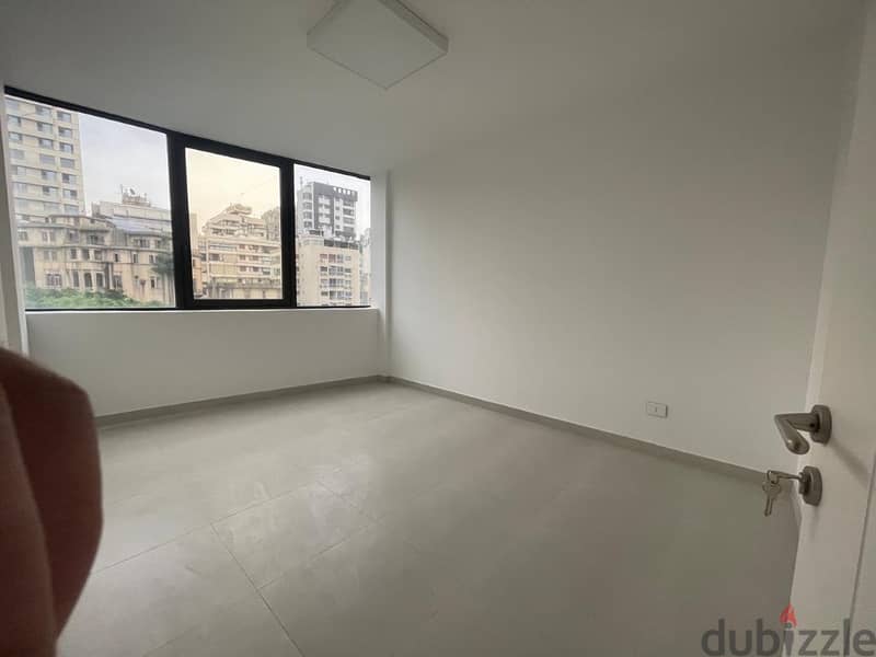 80 Sqm | Decorated office for rent in Verdun 0