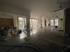460 Sqm | Office For Rent In Verdun | Need Renovation