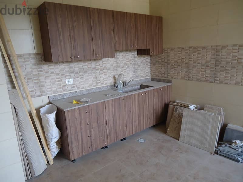 Apartment for rent in Mansourieh شقة للايجار في منصورية 4