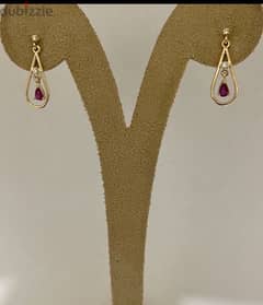 earring in gold,rubie and diamond