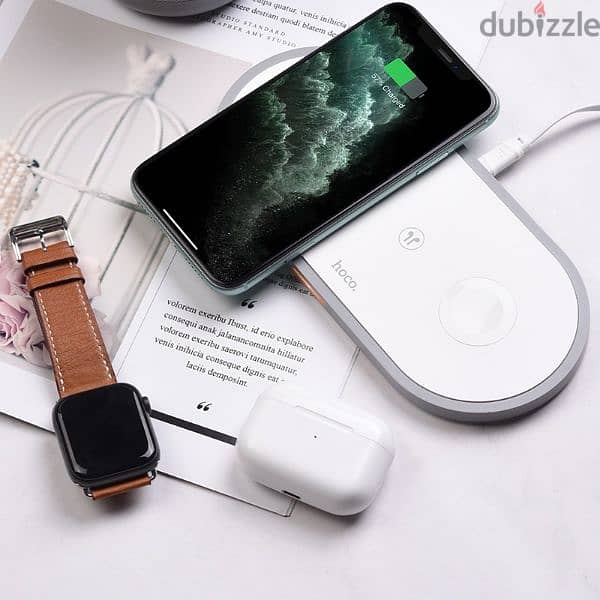 Wireless Charger CW24 Handsome 3-in-1 Table Top Charging Dock 2