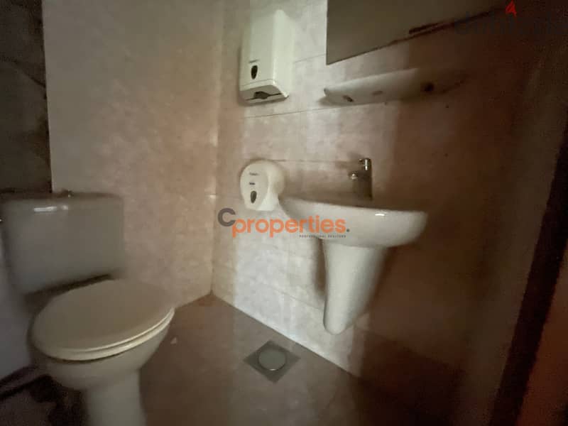 Office for rent in jdeidehمكتب للإيجار في الجديدة CPSM139 6