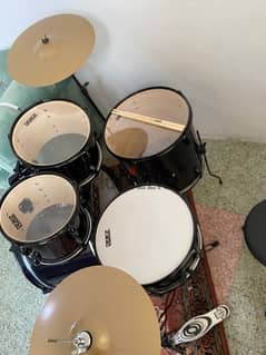 Drums 0