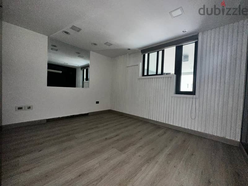 Office for rent in Verdun مكتب للايجار في فردان 4