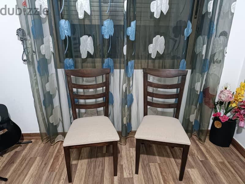 Dining Table with 8 chairs (like new) 1