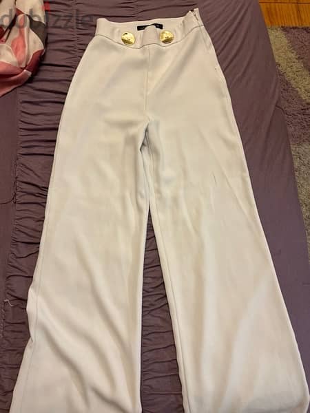 white zara pants 0