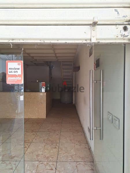 Shop for Sale in Ain El Remmaneh - محل للبيع في منطقة عين الرمانة 3