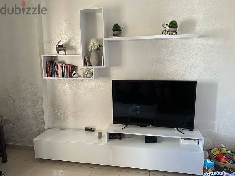 living room and Tv unit for sale 1