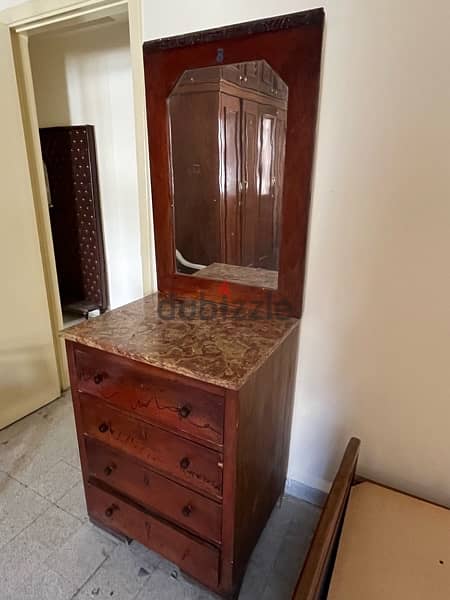 غرفة نوم للبيع في طرابلس/Full bedroom for sale in Tripoli 4