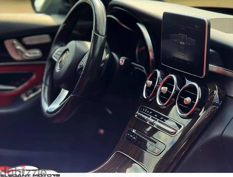 Mercedes-Benz C300 4-matic 2017 clean carfax 7