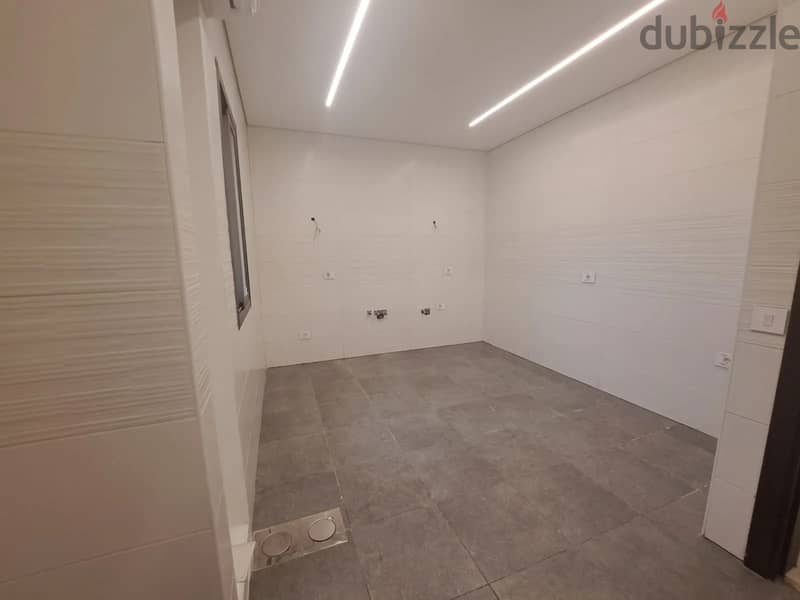 185m² Apartment with Terrace and City View for Sale in Louaizeh 4