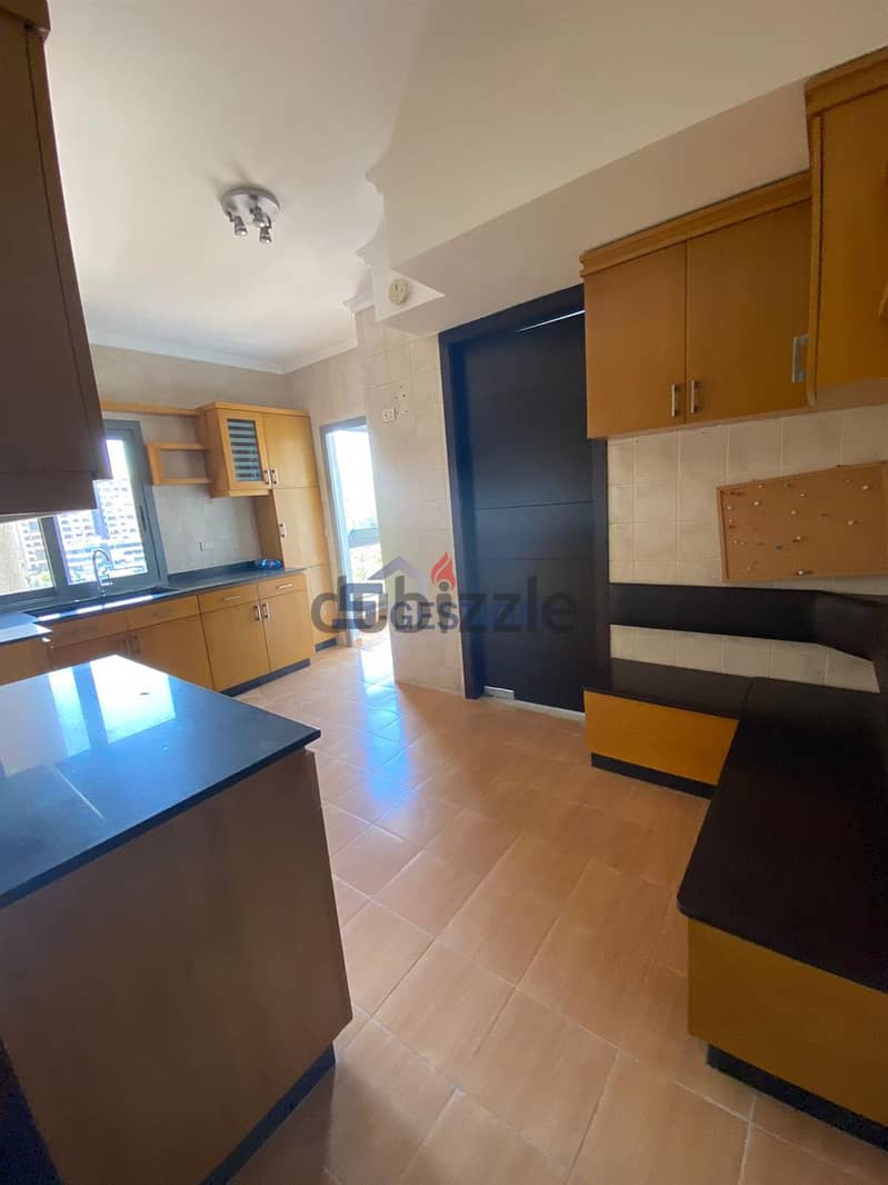 Apartment 260sqm For Rent In Badaro 1