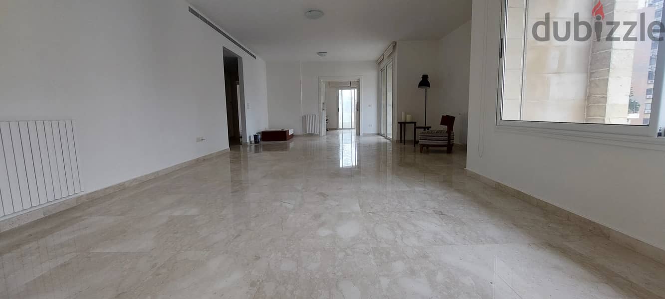 250m² High Floor Apartment for Rent in Sioufi 1