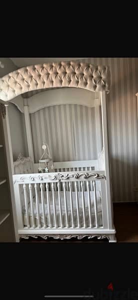 royal baby bed   تخت اطفال ملكي 1