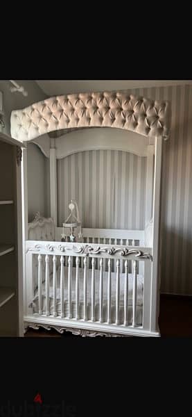 royal baby bed   تخت اطفال ملكي 2