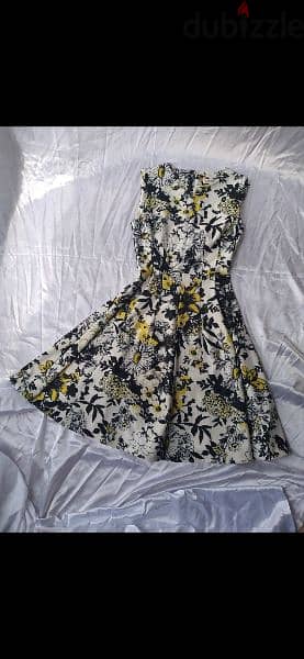 dress Miss Selfridge Xs to xL 1=7$ or 3= 15$ 13