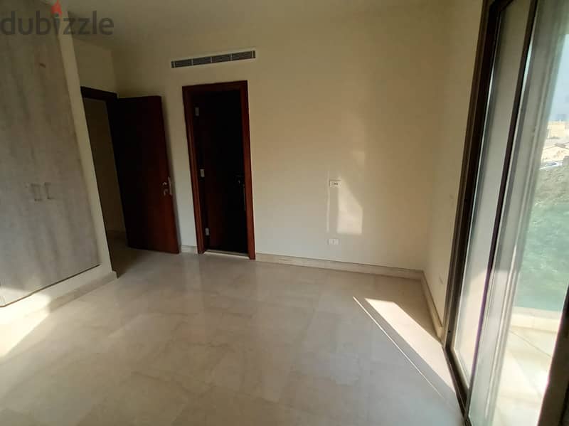 Apartment with Terrace for Rent in Awkarشقة مع تراس للإيجار في عوكر 3