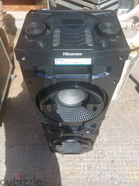 hisense speaker , aux , usb , mic in , guitar in ,, tuner , bluetooth 5