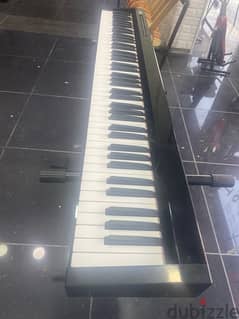 electronic piano 0