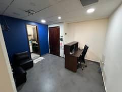 Office for rent in Furn El Chebbak مكتب للإيجار في فرن الشباك