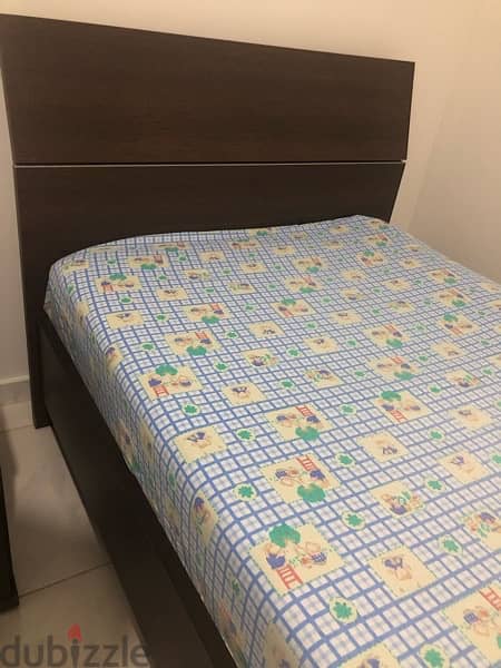 2 Used Beds With Matresses 3