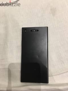 Sony Xperia XZ1 takes two sim cards 32GB in a good condition 0