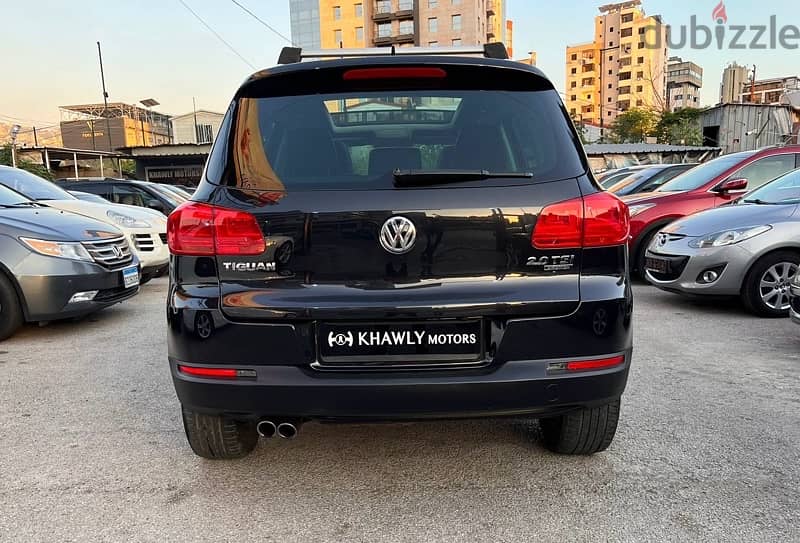 Volkswagen Tiguan Full options 1