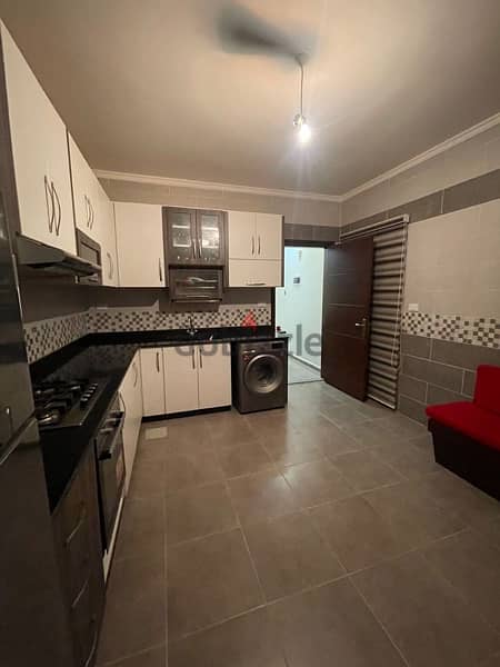 شقة للبيع دير الزهراني  / Apartment for sale in Deir Al-Zahrani 3