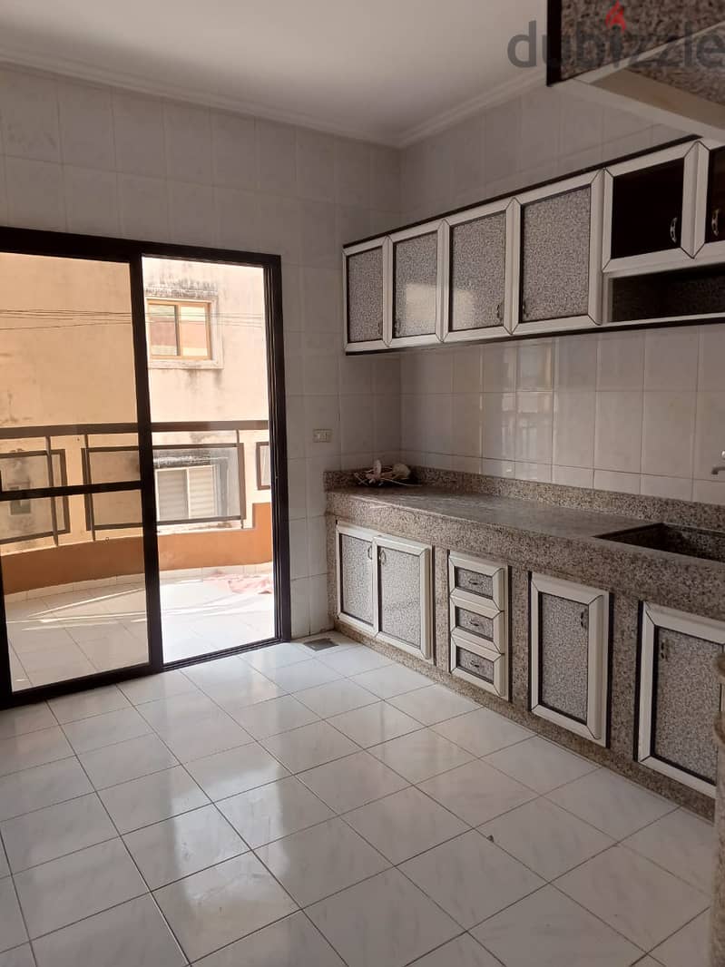 apartment for sale in Deir Qoubel شقة للبيع في ديرقوبل 2