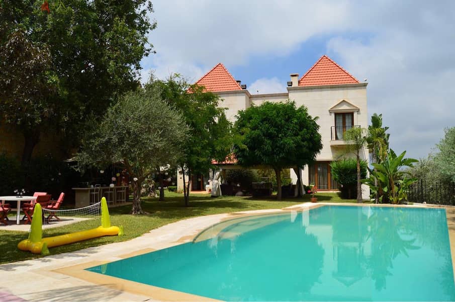 L15260- Villa with An Amazing Garden and Pool For Sale In Beit Chabeb 5