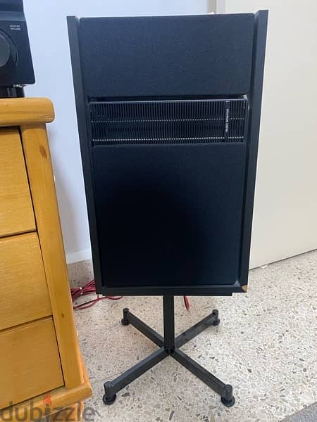 Bose Speakers 301 Series II Direct/Reflecting 8inch with stands 2