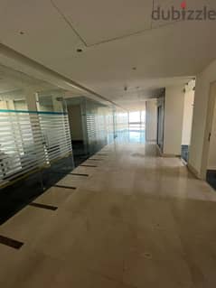 HIGH-END OFFICE IN THE HEART OF DOWNTOWN (850SQ) 25 OFFICES ,(BTR-275)
