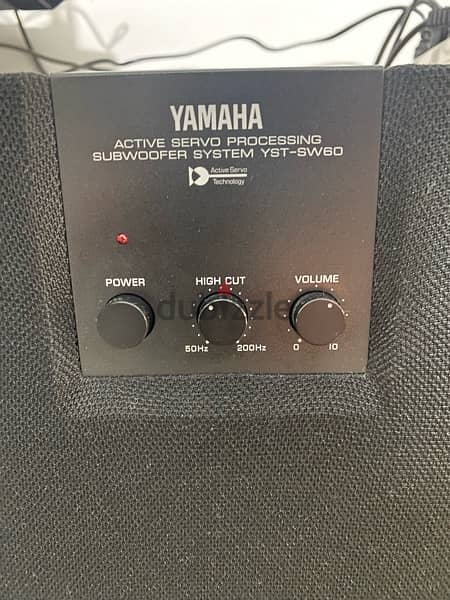 Subwoofer Yamaha YST-SW60 Active Powered Servo 120V 60Hz 70W 1