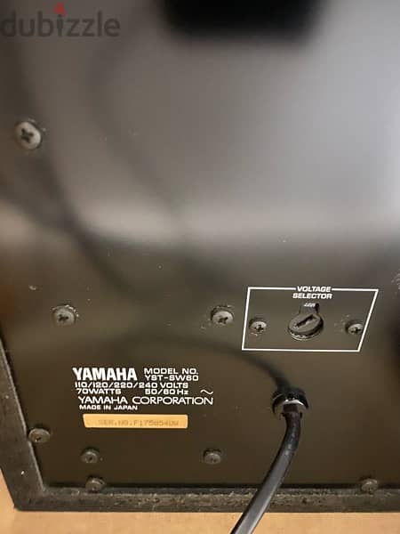 Subwoofer Yamaha YST-SW60 Active Powered Servo 120V 60Hz 70W 3