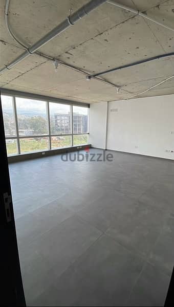 Luxurious office for rent Dekwaneh 2