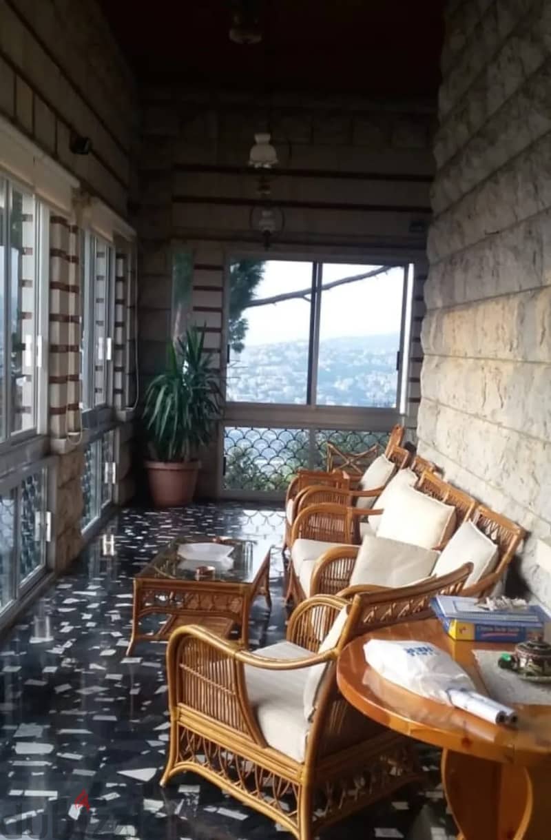 Traditional 4-Bedroom Apartment with Gardens in Bikfaya for Sale 4