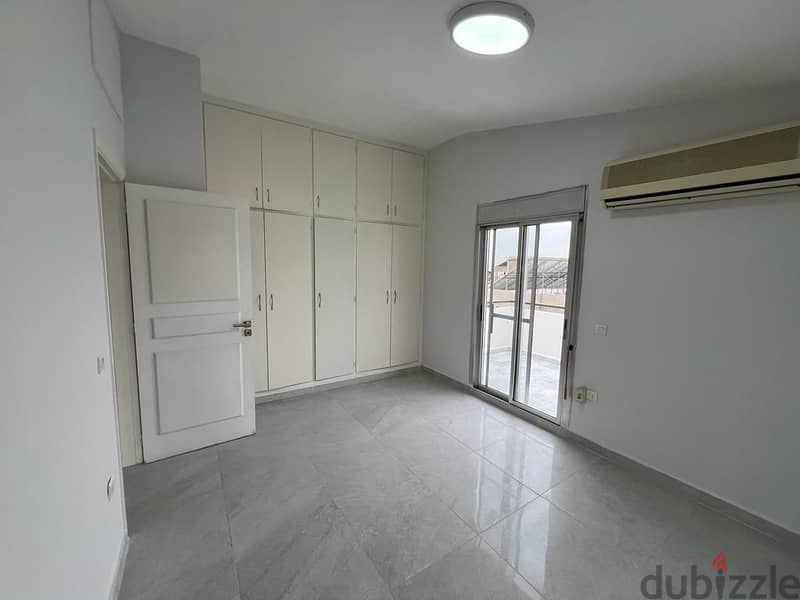 250 SQM DUPLEX IN ZOUK MIKHAEL FOR SALE WITH OPEN VIEW. 4