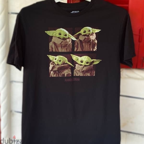 STAR WARS “The Mandalorian” T-Shirt. 1