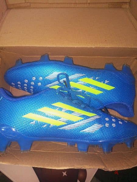 Adidas football shoes, size 38 and perfect condition 2
